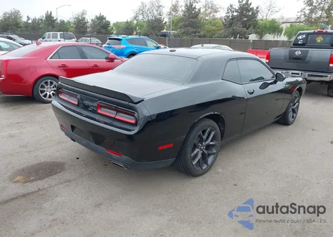 2023 Dodge Challenger Sxt z USA, uszkodzony, nr VIN 2C3CDZAG0PH507718